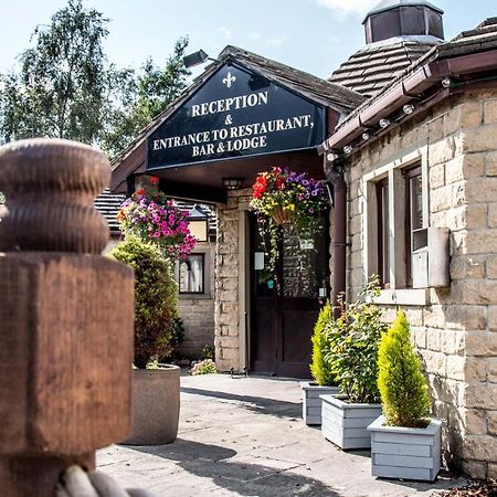 The Old Stone Trough Hotel Barnoldswick Exterior photo