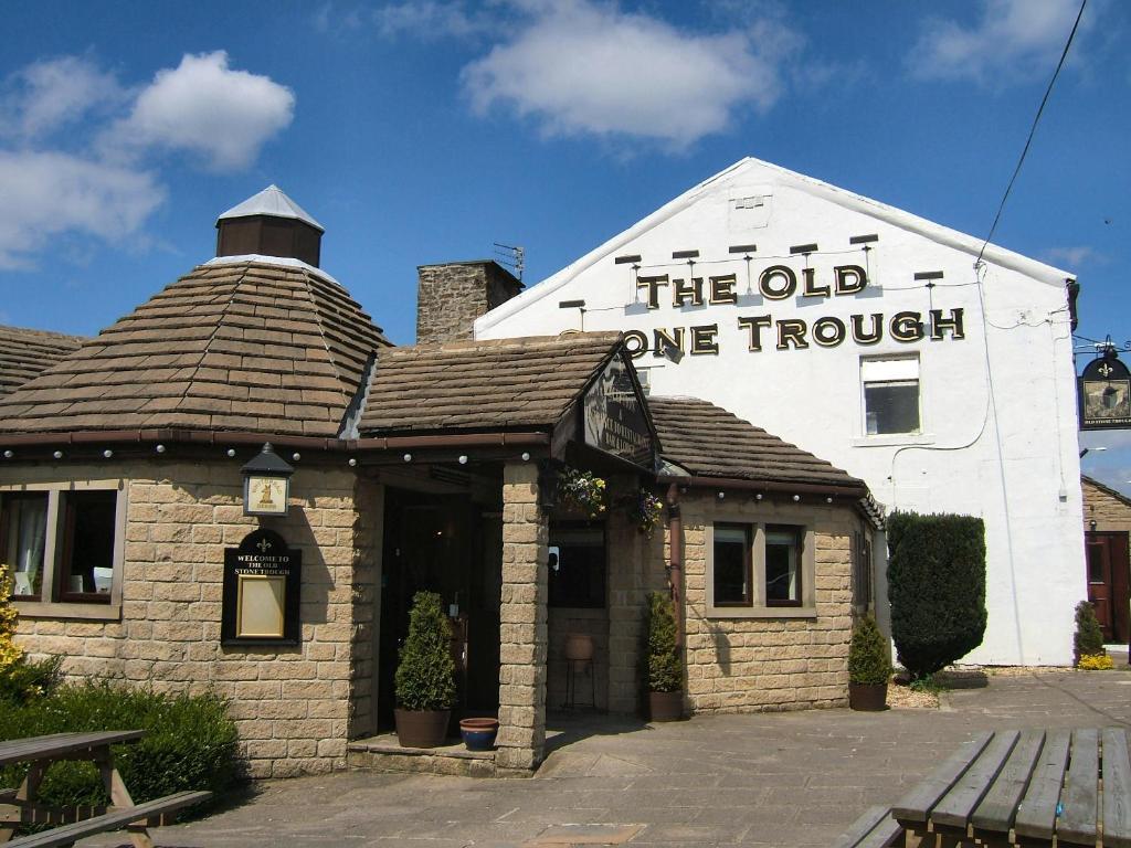 The Old Stone Trough Hotel Barnoldswick Exterior photo